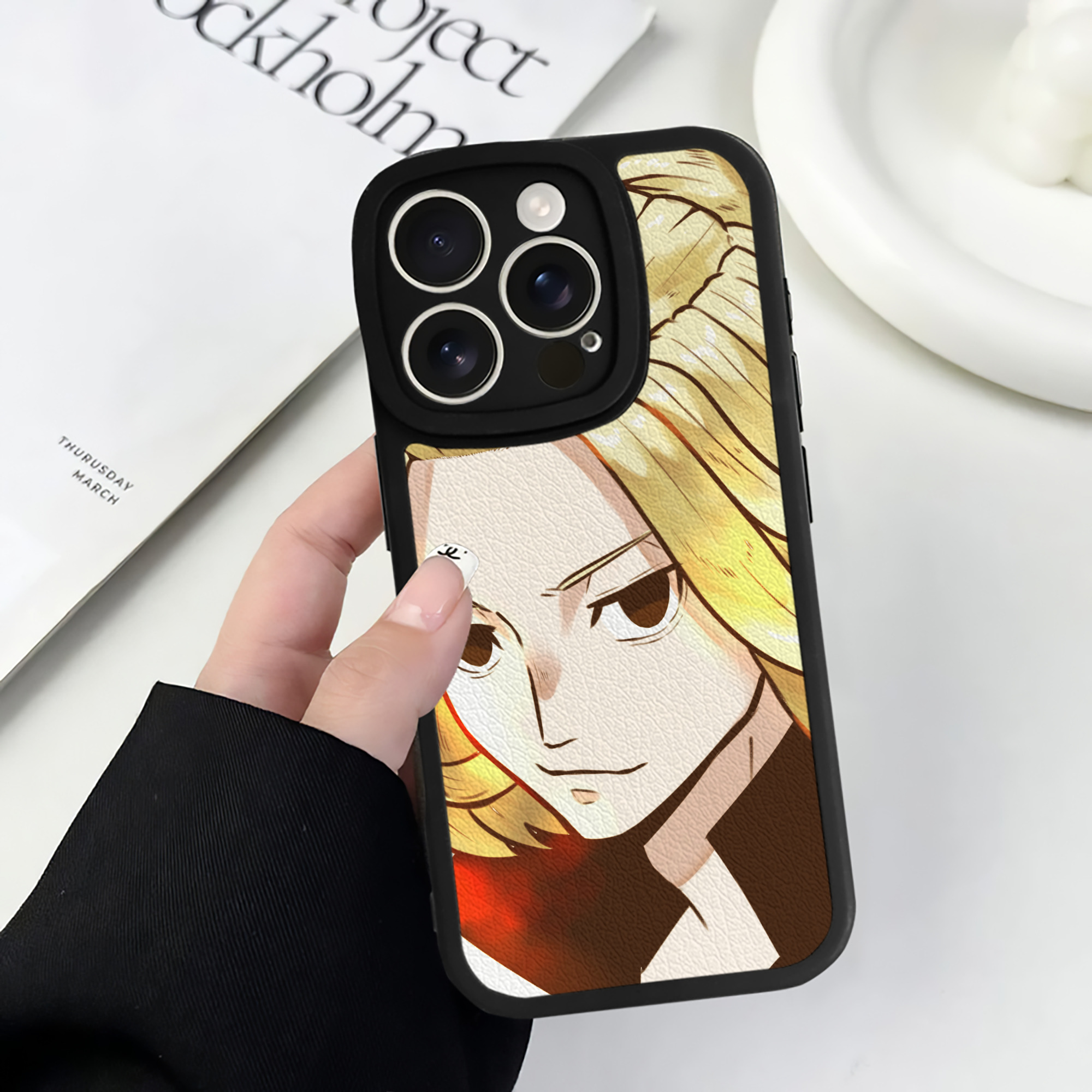 （画像用） 東京リベンジャーズ Tokyo Revengers 【iPhone 16シリーズ対応】シリコンスマホケース（レザー調） 材質：シリコン